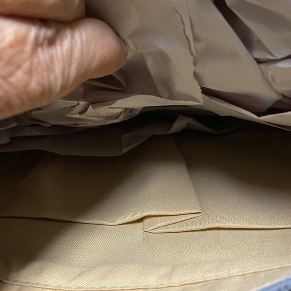 COPY - NWT Wonderly Circle Patchwork tote 14 1/2" across X 10" Tall X 3 1/2" Wi… - Picture 5 of 9